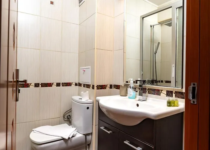 Daire Modern 2bd - 14 Min To Medical By Flat Manager Filibe